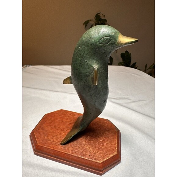 Vintage Mid Century Brass Dolphin Sculpture Statue Nautical Decor Dolphin 7” - Picture 3 of 7